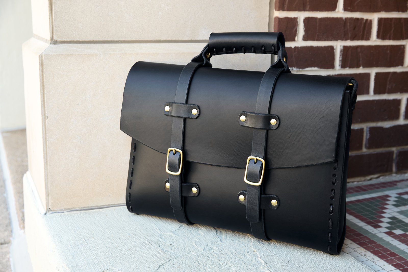 BADAME BRIEFCASE | Red Lantern Leatherworks